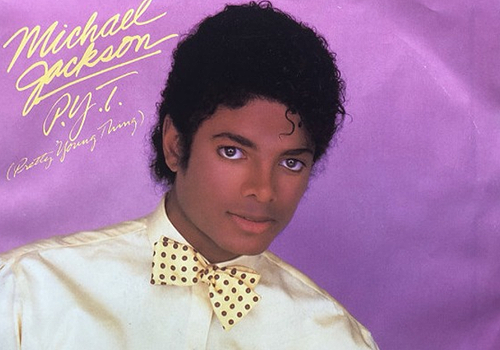 capa de álbum do Michael Jackson exemplo de música dos anos 80 