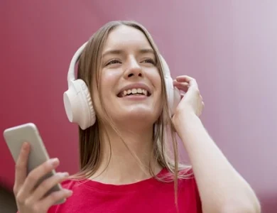 Quer ouvir música? Conheça os melhores apps (Foto: Freepik)